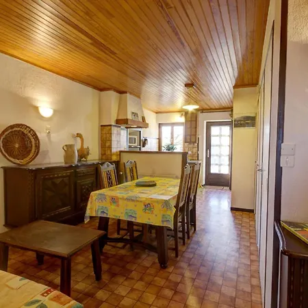 Avec Wifi Et Terrasse, A 15 Min De Saint-etienne - Fr-1-496-41 * Saint-Chamond